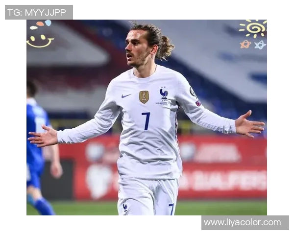 穿3号足球球衣的传奇球星及其辉煌职业生涯回顾